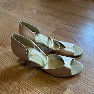 Capezio Ballroom/Salsa Shoes